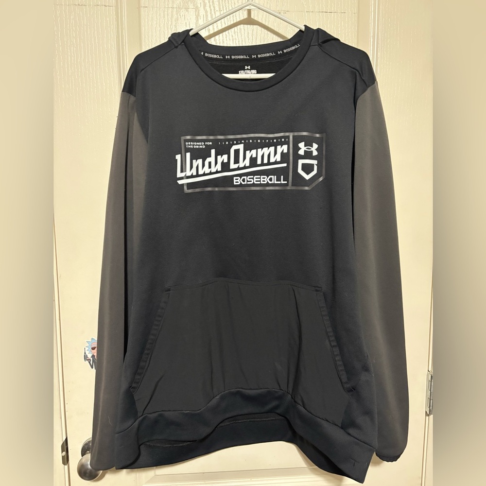Mens XXL Under Armour baseball hoodie